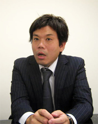 ネクスト22社長・岡本晋平 ネクスト22社長・岡本晋平
